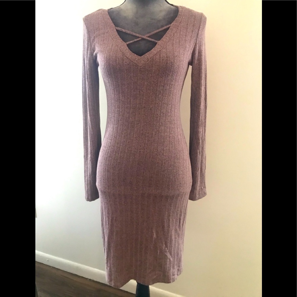 Long sleeved body con dress